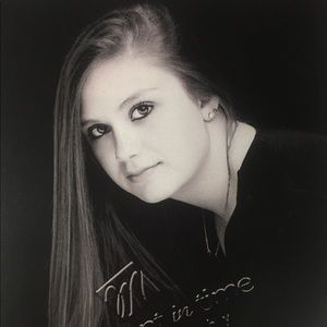 Meet your Posher, Candace